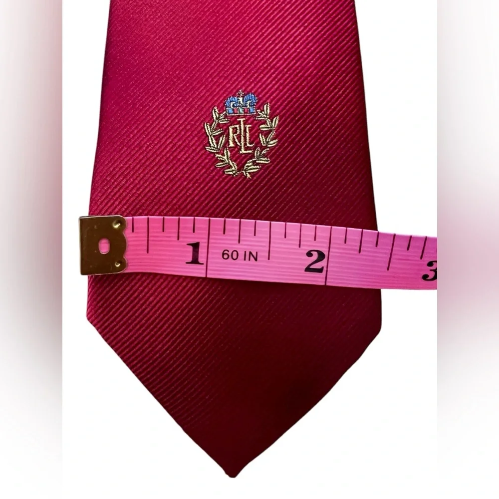 NWT Ralph Lauren Boys Solid Crest Tie!